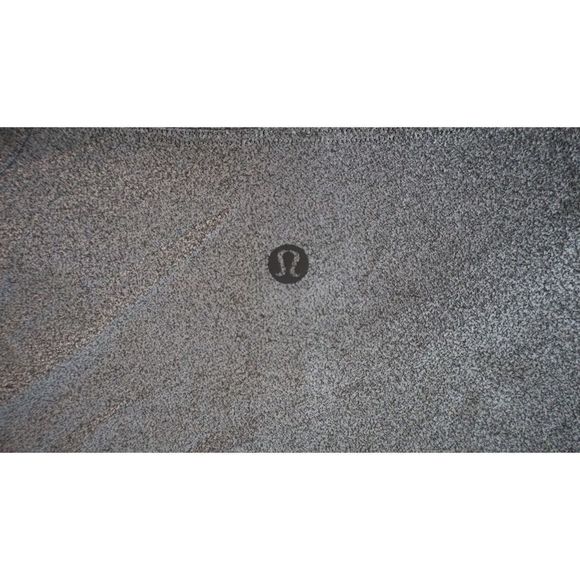 Lululemon Athletica Women's Size 6 Gray Metallic Long Sleeve Shirt - Picture 8 of 9